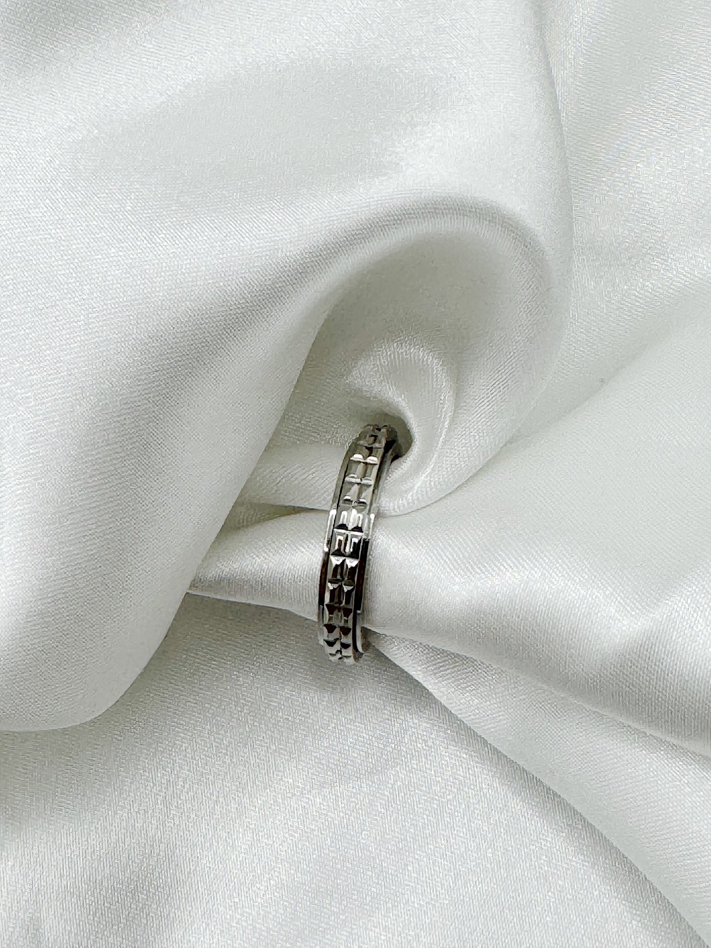 Men’s Stainless Steel Geometric Band