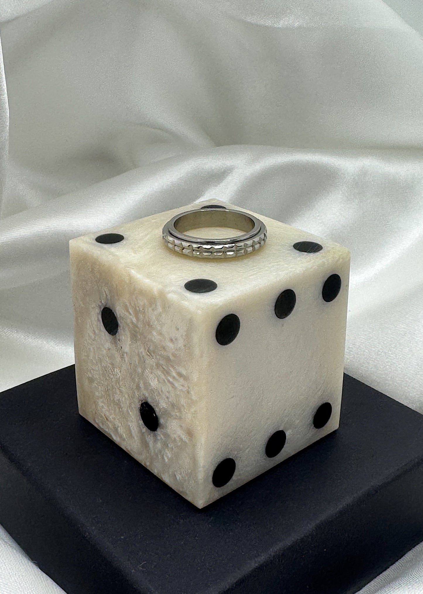 Men’s Stainless Steel Geometric Band