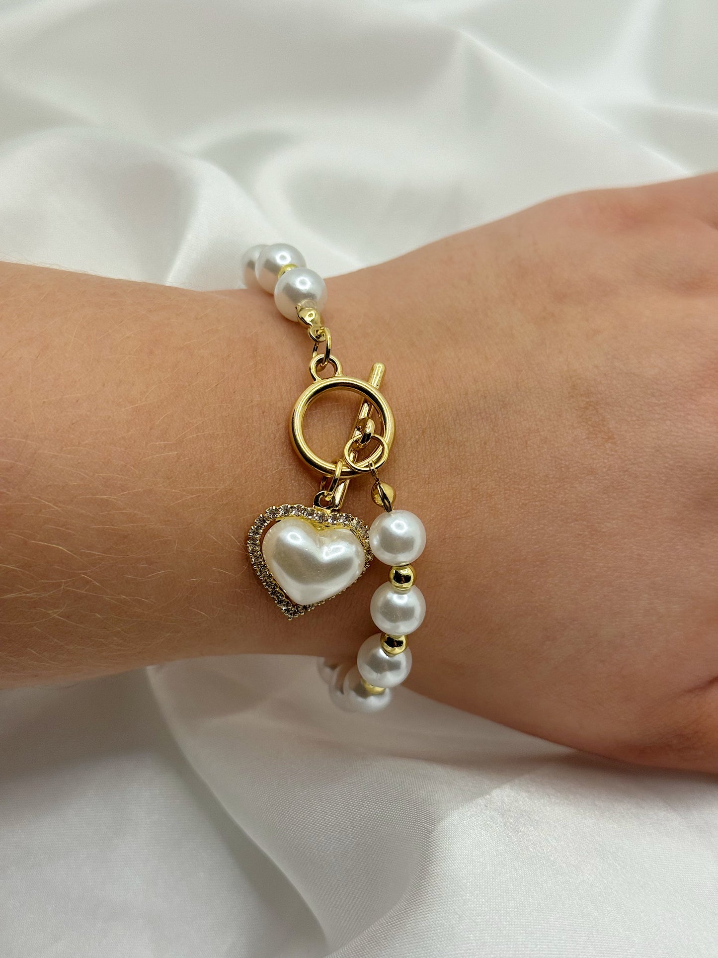 Pearl Heart Charm Bracelet